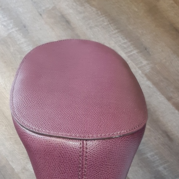 SOLD!! HP 🎉 Michael Kors Leather Tote - Picture 5 of 9